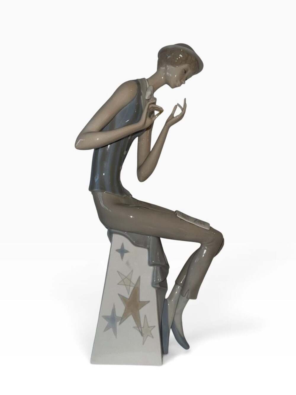 Lladro Flute Player Boy Figurine #1025